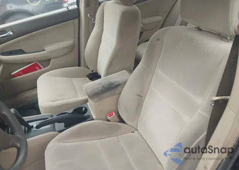 2005 Honda Accord 2.4 Lx from USA, damaged, VIN 1HGCM56405A011933